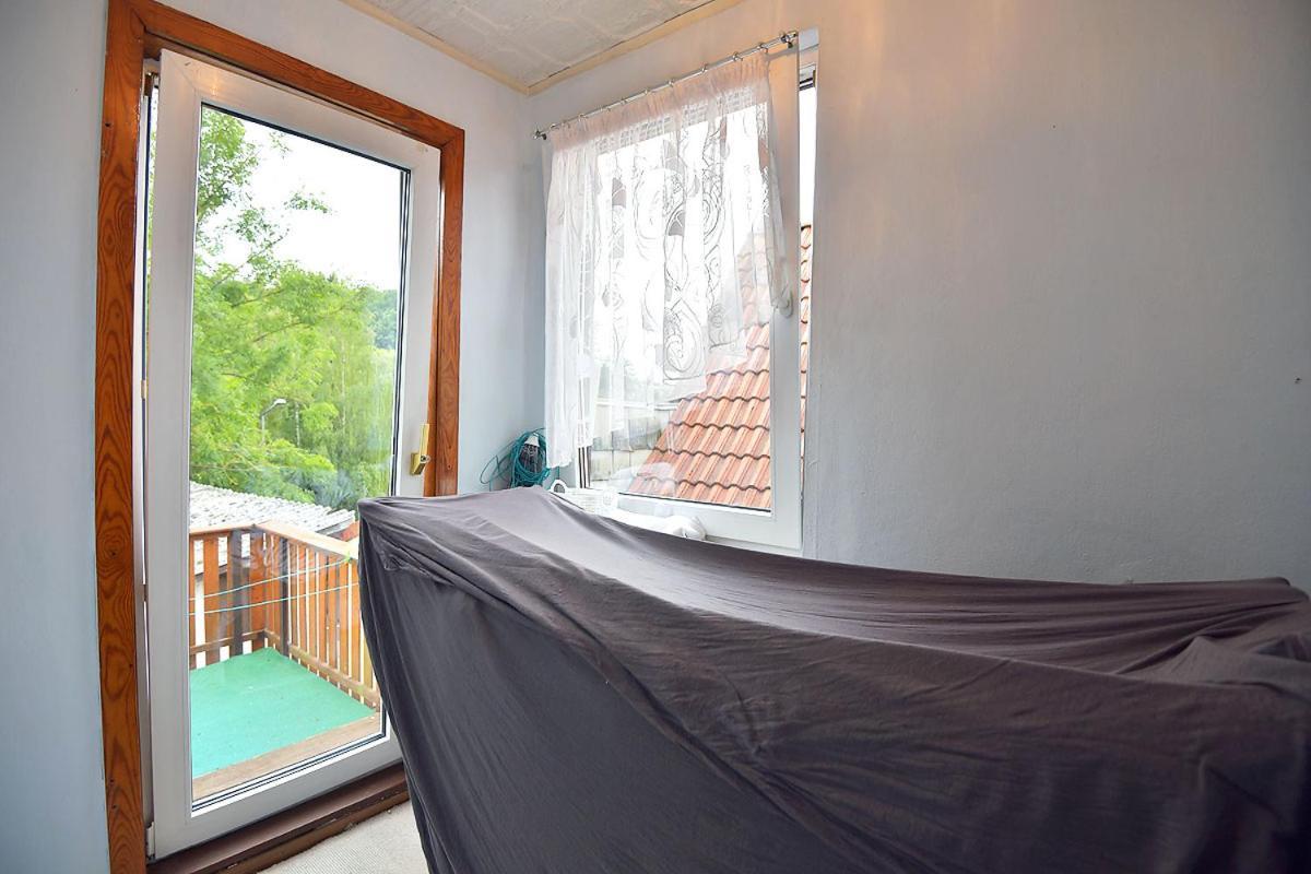 Monteurhaus-Arbeiterunterkunft Haus Markus Suhl Bagian luar foto
